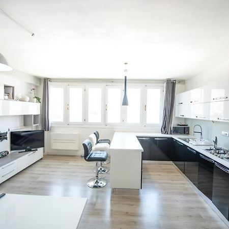 Loft 51 Apartment Olbia Exterior photo